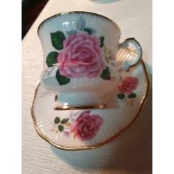 Elisabethan fine bone China england