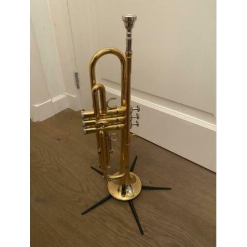 Yamaha YTR-2330 Bb-trompet goudlack