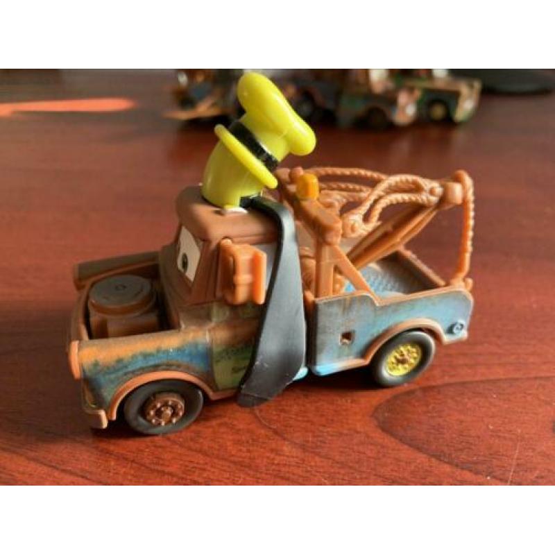 Disney Pixar Cars - Mater Martin “Goofy Takel” 1:55