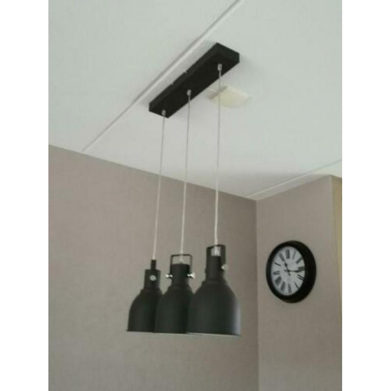 Hanglamp Hoogte is nu 95,5 cm (verstelbaar) 3 lampen