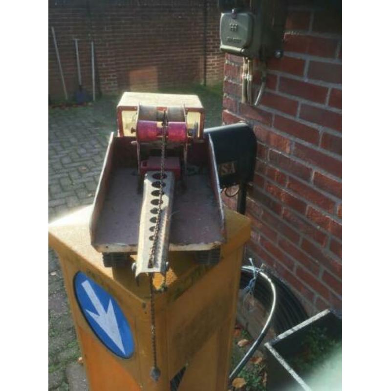 blikken auto,s oud