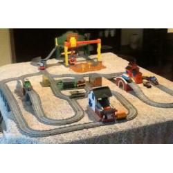 Thomas de Trein baan T48 o.a. Shipping Company. Veel treinen
