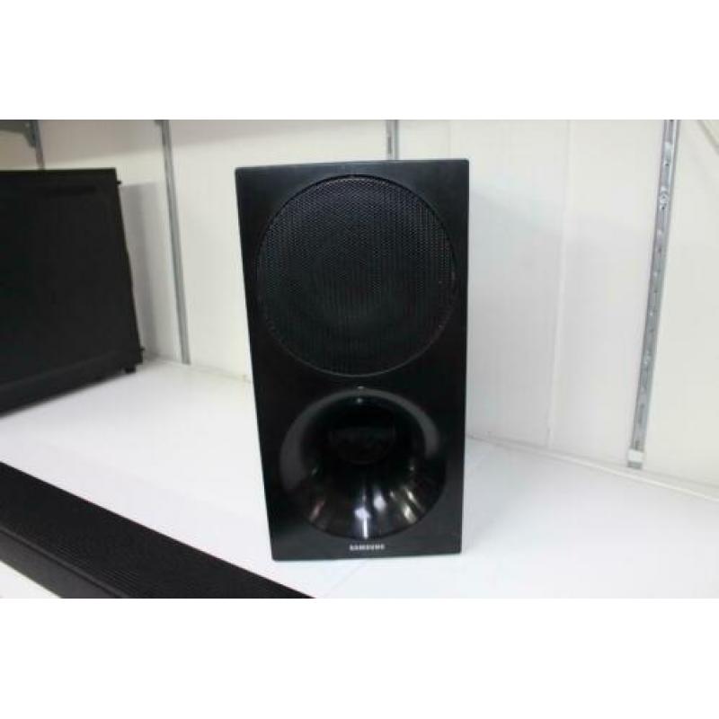 Samsung HW-M550 Soundbar plus subwoofer.