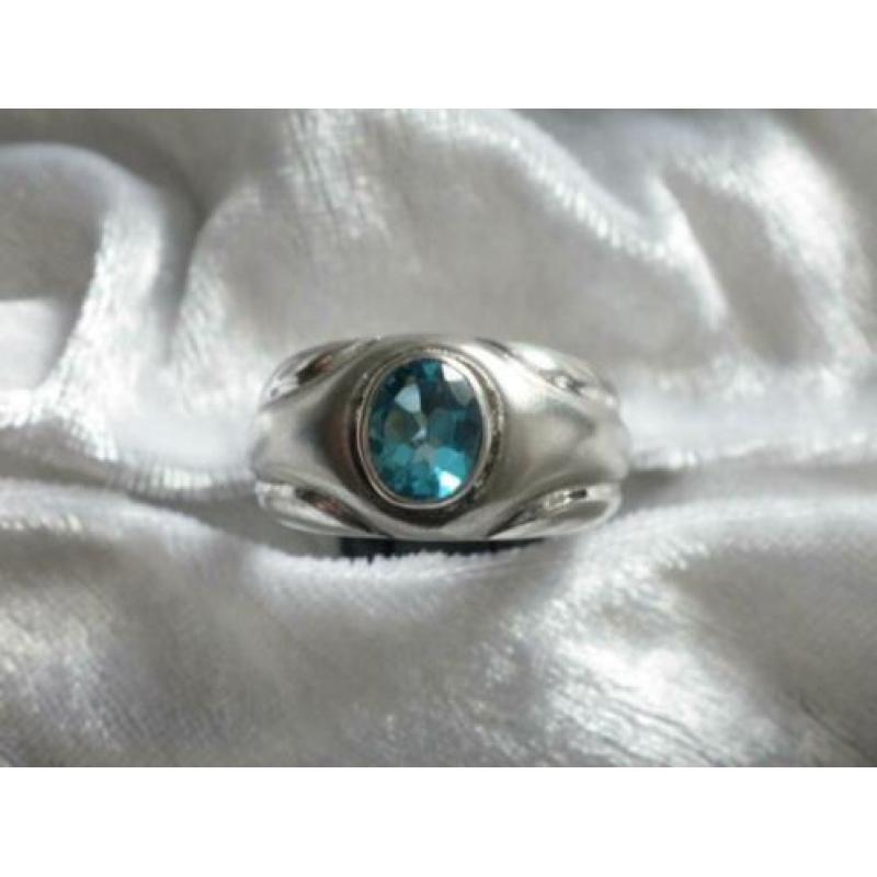 Mooie Zilveren Ring met Aquamarijn - maat 20,5 - 20 3/4