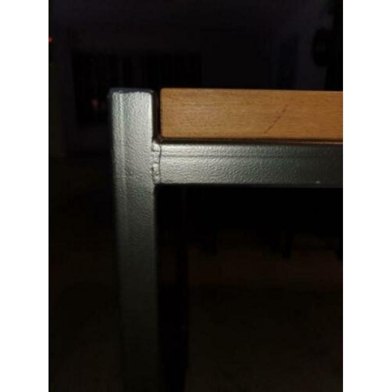 mooie set hoge eettafel met 6 lederen krukken