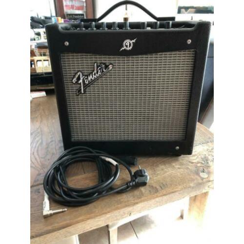 fender mustang I (V2) gitaarversterker met pitchshifter 2015