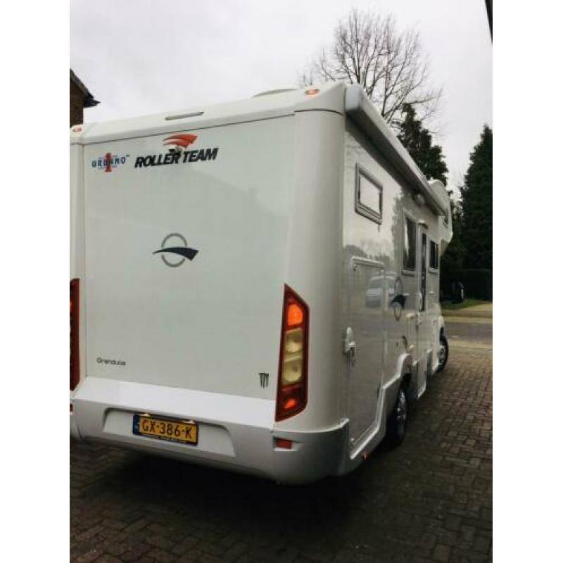 Camper fiat roller team alkoof xxl garage 6 persoons airco