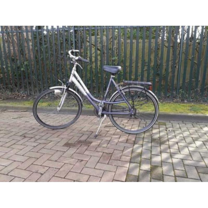 Damesfiets in goede staat 28"/54 cm 21 versnellingen