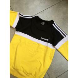 Adidas sweater