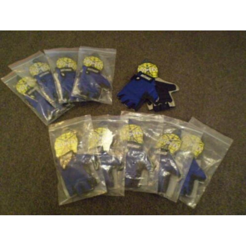 xxx 18-2 VEEL VERSCHILLENDE SOORTEN NIEUWE WIELERKLEDING