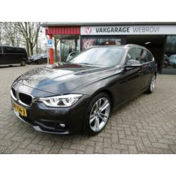 BMW 3 Serie Touring 320d Efficient Dynamics Editon High Exec