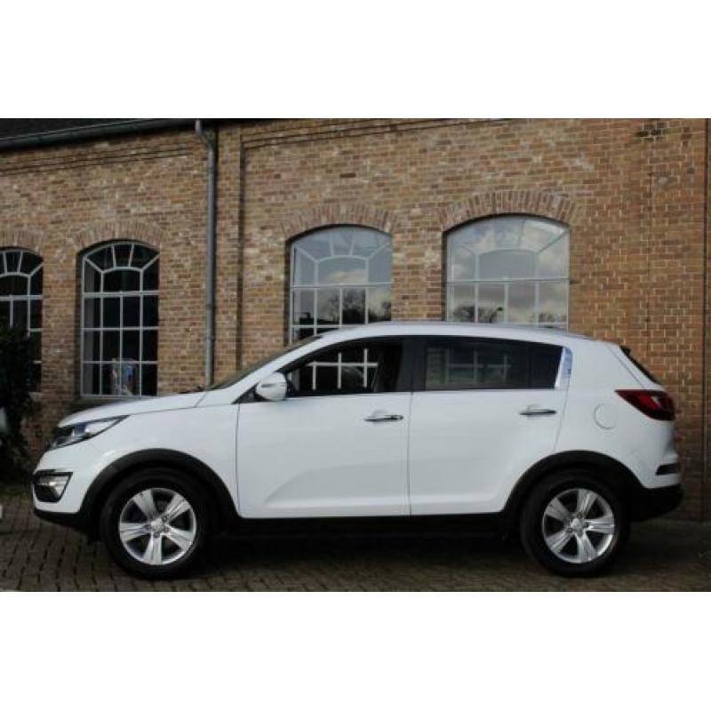 Kia Sportage 1.6 GDI Plus Pack P-Assist, Navigatie, Camera,
