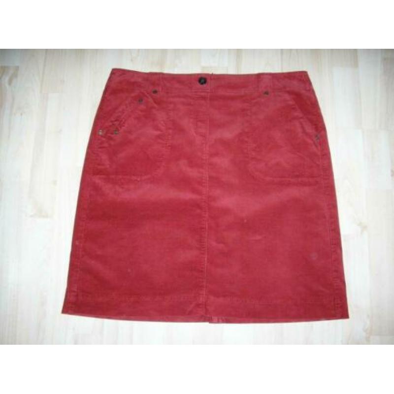 TAIFUN rok maat 44