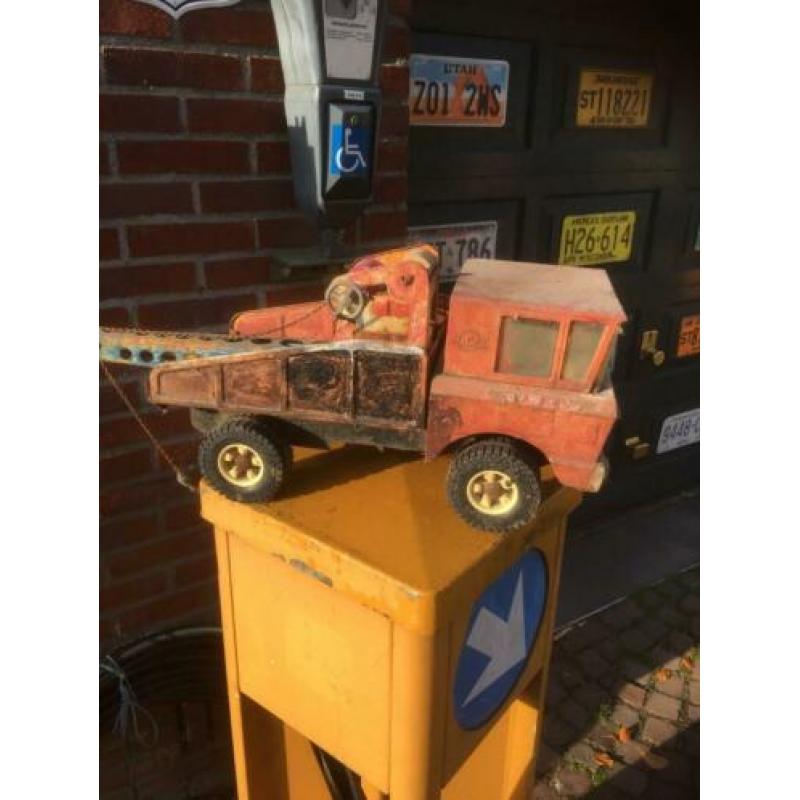blikken auto,s oud