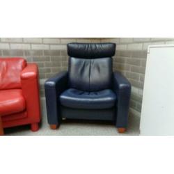 Te koop: blauw lederen Stressless relaxfauteuil