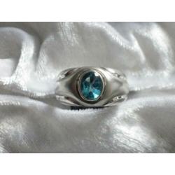 Mooie Zilveren Ring met Aquamarijn - maat 20,5 - 20 3/4