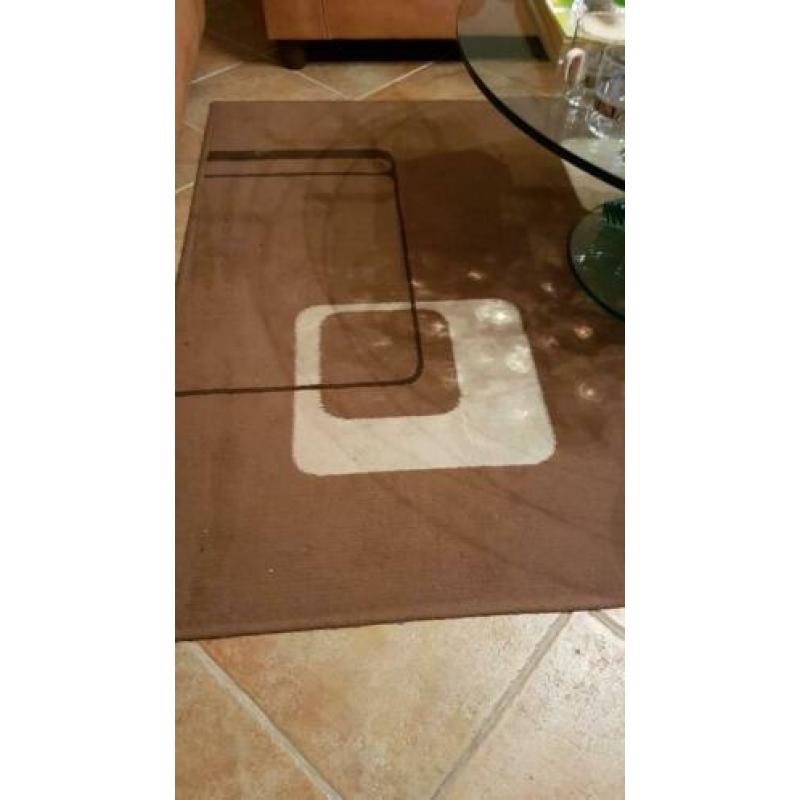 VloerKleed en schilderij ...moet weg