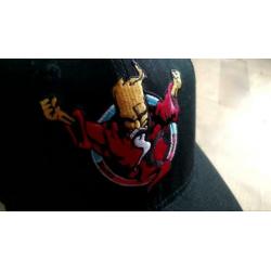 Thunderdome cap - met gestikt/geborduurd logo