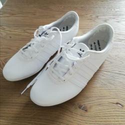 Witte Adidas Sneakers | maat 41