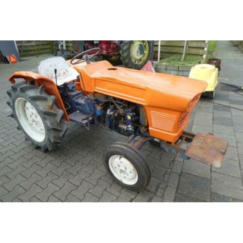 Bij Eemsned een Kubota L1500 goedwerkend