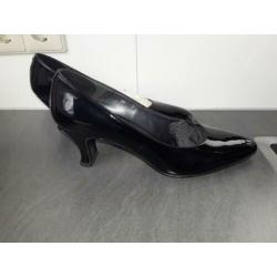 Zeer mooie pumps. FIARUCCI maat: 40
