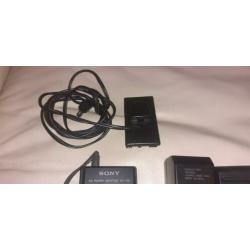 Sony ac power adapter ac-v30 inclusief 4 charger batterijen