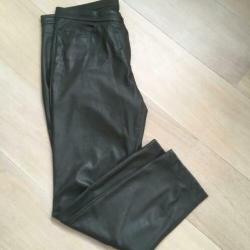 Brax broek in lederlook. Khaki, mt 40.