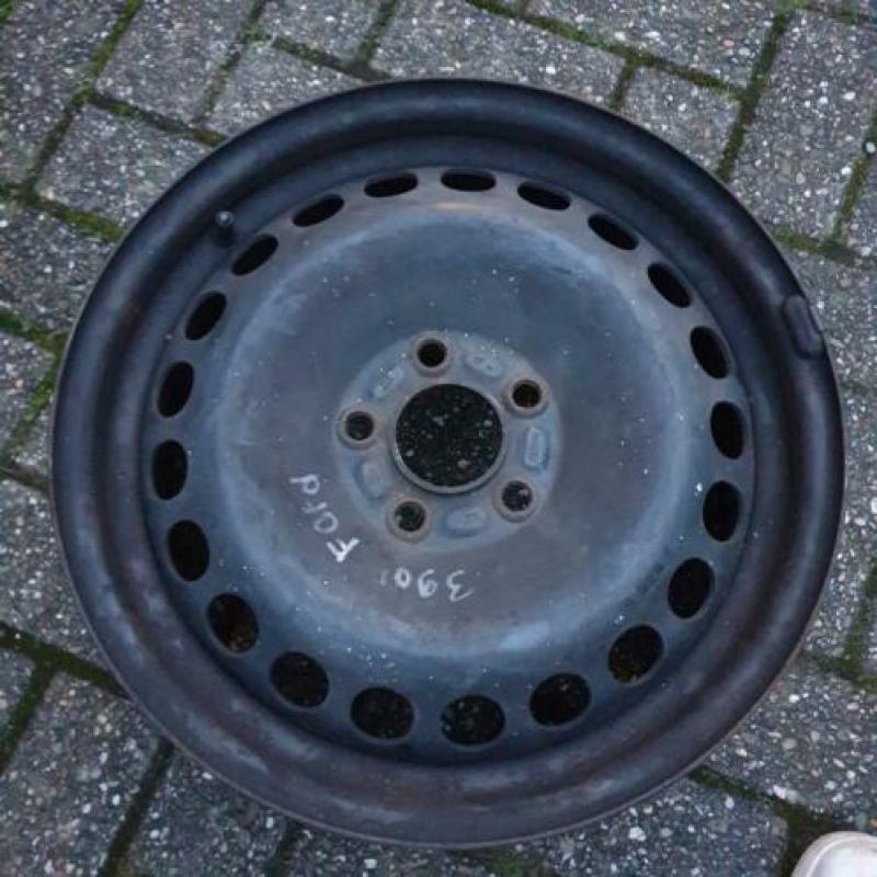Stalen velgen 16 inch 6,5J (Volvo, Ford)