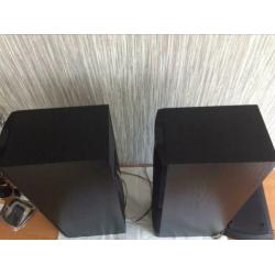 Kef uni Q30 boxen set speakers SP 3229 10-125 watt als nieuw