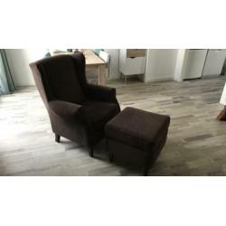 Fauteuil met hocker