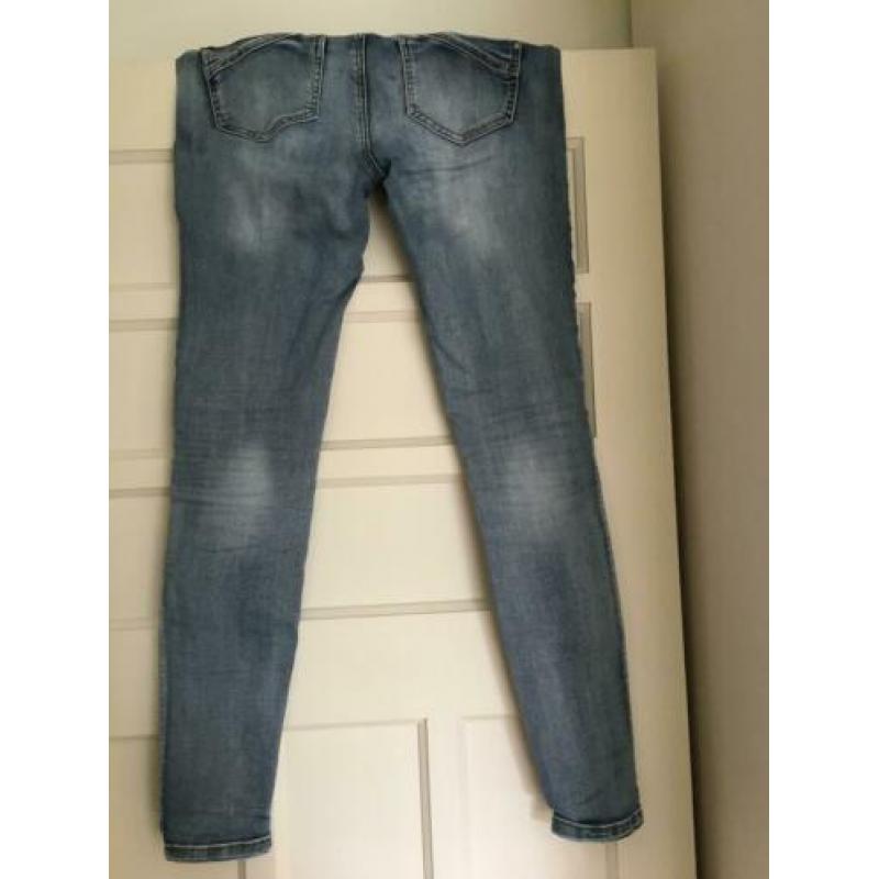Jeans maat 29-34, positiekleding