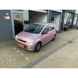 Daihatsu Cuore 1.0-12V Tokyo AUTOMAAT met NAP en een nieuwe