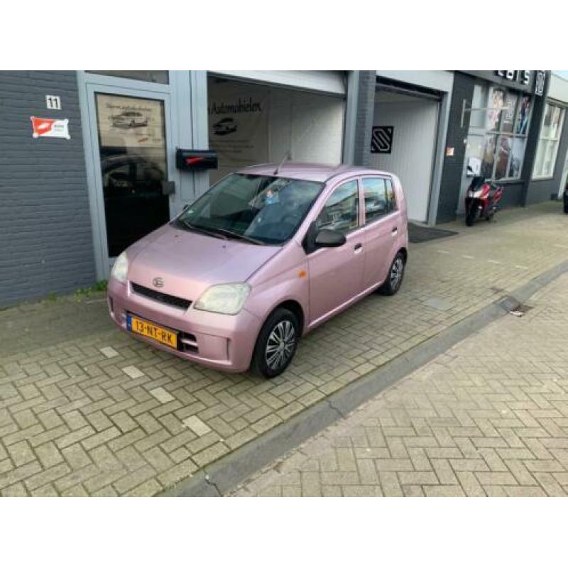 Daihatsu Cuore 1.0-12V Tokyo AUTOMAAT met NAP en een nieuwe