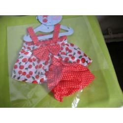 baby b kleertjes €4 per foto