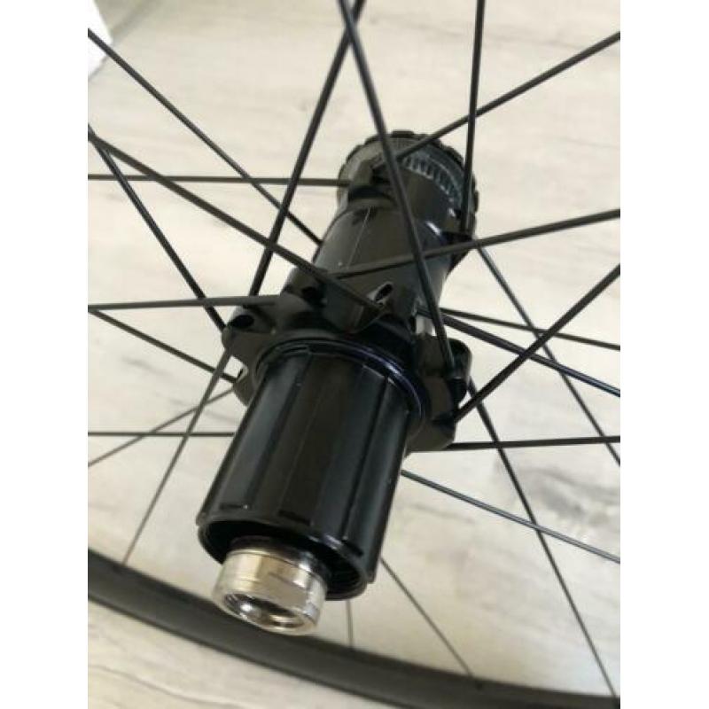 Fulcrum Racing 400 Disc Wielset incl. Banden
