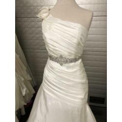 nieuw mori lee merk bruidsjurk 38-40 maat