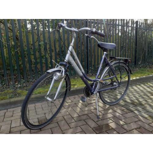 Damesfiets in goede staat 28"/54 cm 21 versnellingen