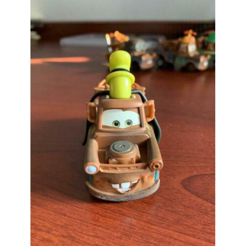 Disney Pixar Cars - Mater Martin “Goofy Takel” 1:55