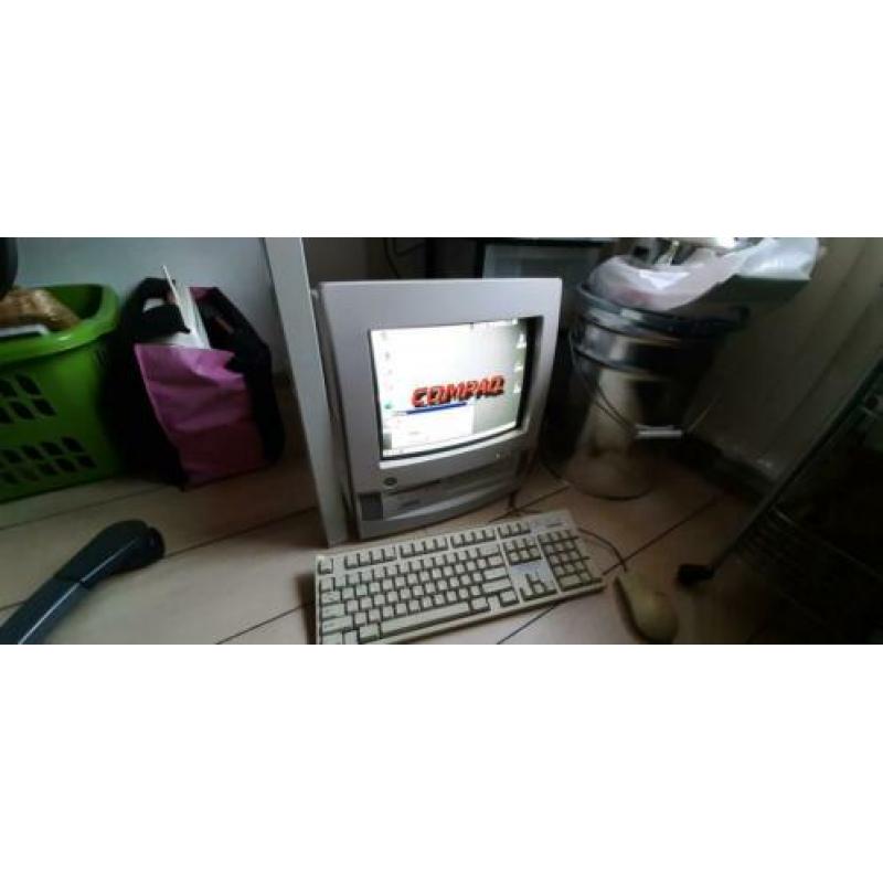 Compaq Presario 5520 antieke pc