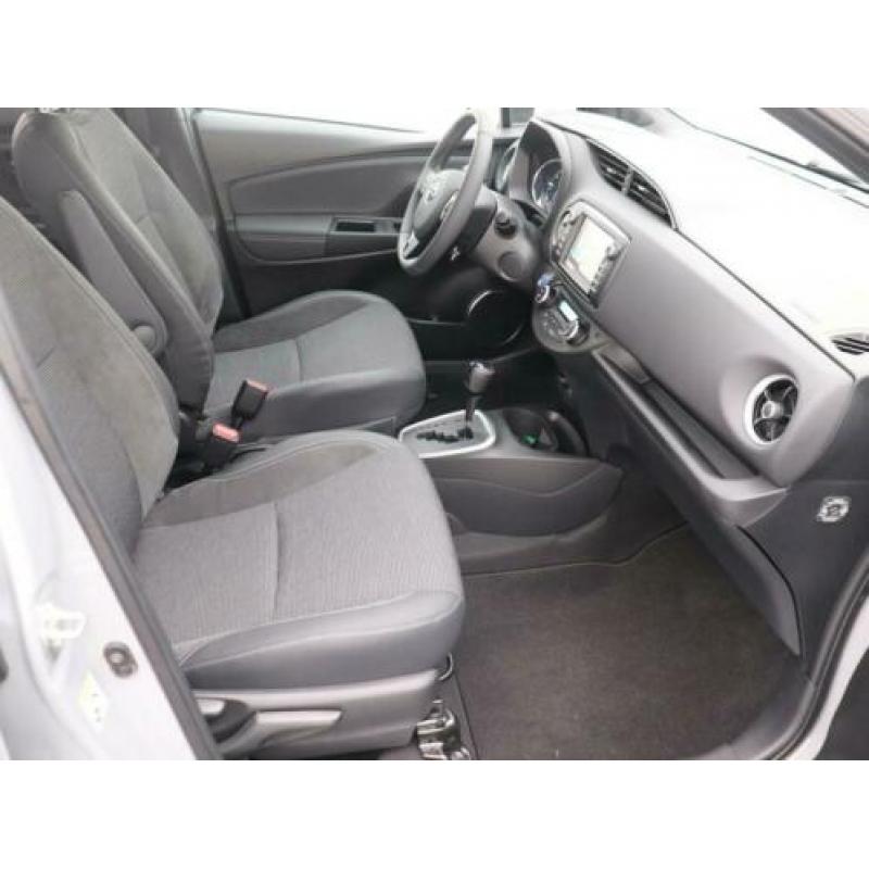 Toyota Yaris 1.5 Hybrid Executive | Leder/Acantara | Navi |