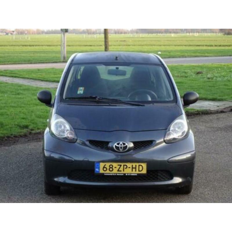 Toyota Aygo 1.0-12V * Stuurbekrachtiging * Nw-Type 5Drs * SA