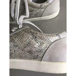 sprox beige goud kleurige sneakers 39