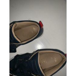Duur merk sneaker Mason Garments. Maat 39