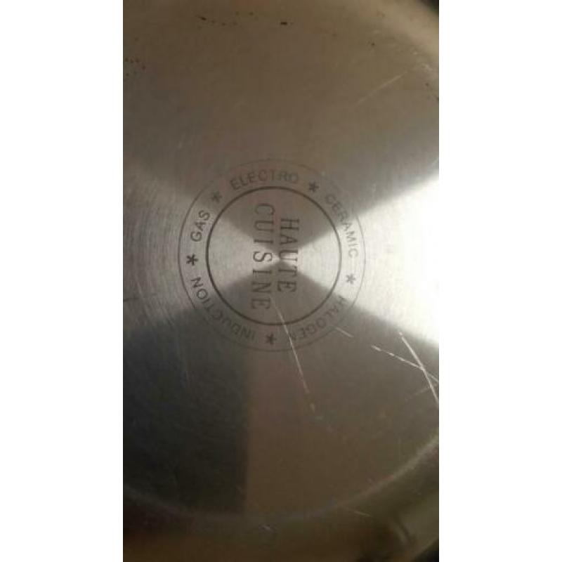 Grote wokpan 34cm merk HAUTE CUISINE geschikt voor inductie