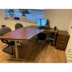 Mooi directeursbureau
