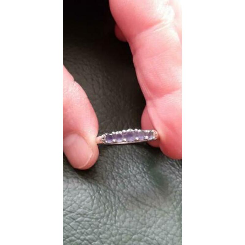 Vintage zilver ring met natuurlijke Tanzaniet