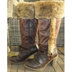 W.L.S. bruin lederen laarzen met imitatie bont mt 40