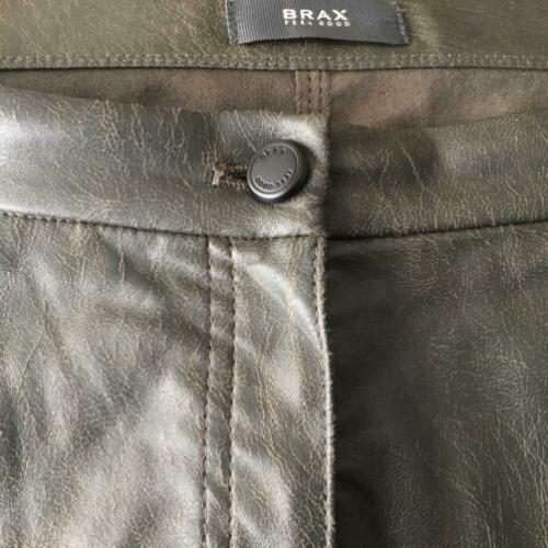 Brax broek in lederlook. Khaki, mt 40.