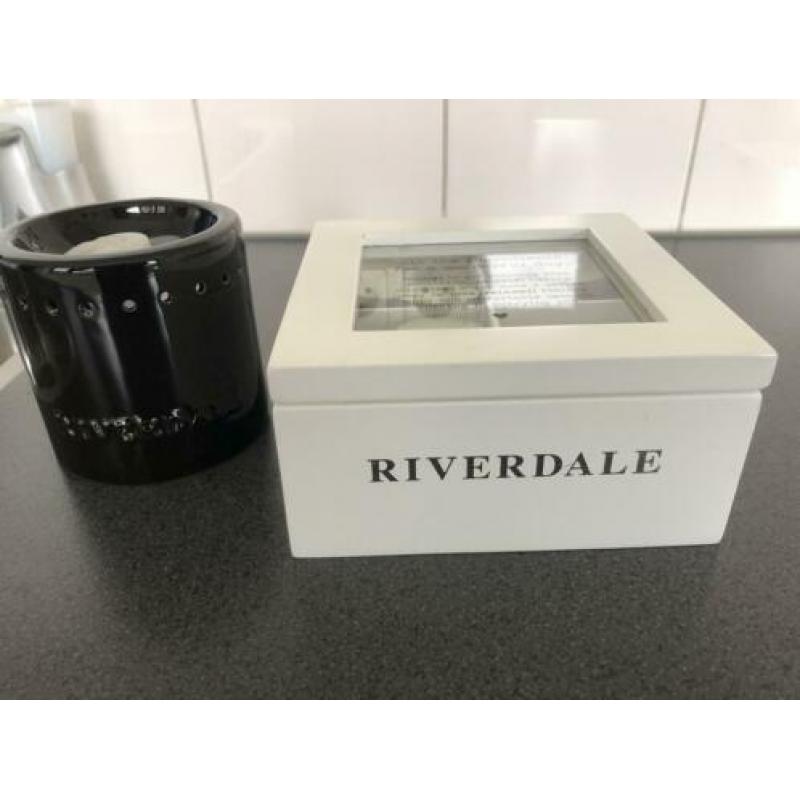 Riverdale geurbrander