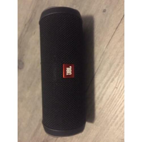 JBL Flip 4, in super goede staat!